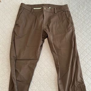 Birddogs Broose Wayne’s Pants